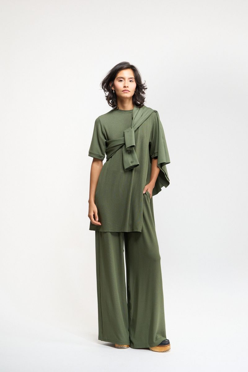 BLUSA ABERTURA LATERAL TRICO - VERDE