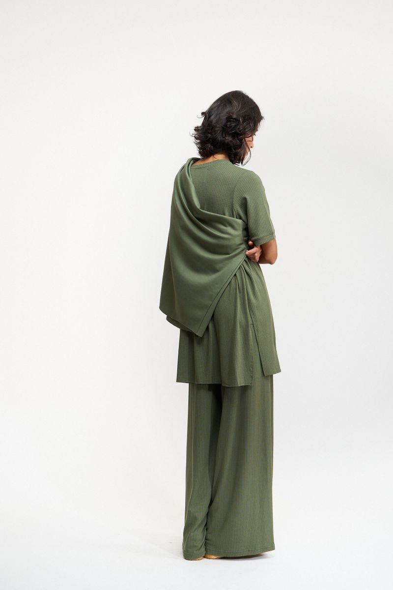 BLUSA ABERTURA LATERAL TRICO - VERDE