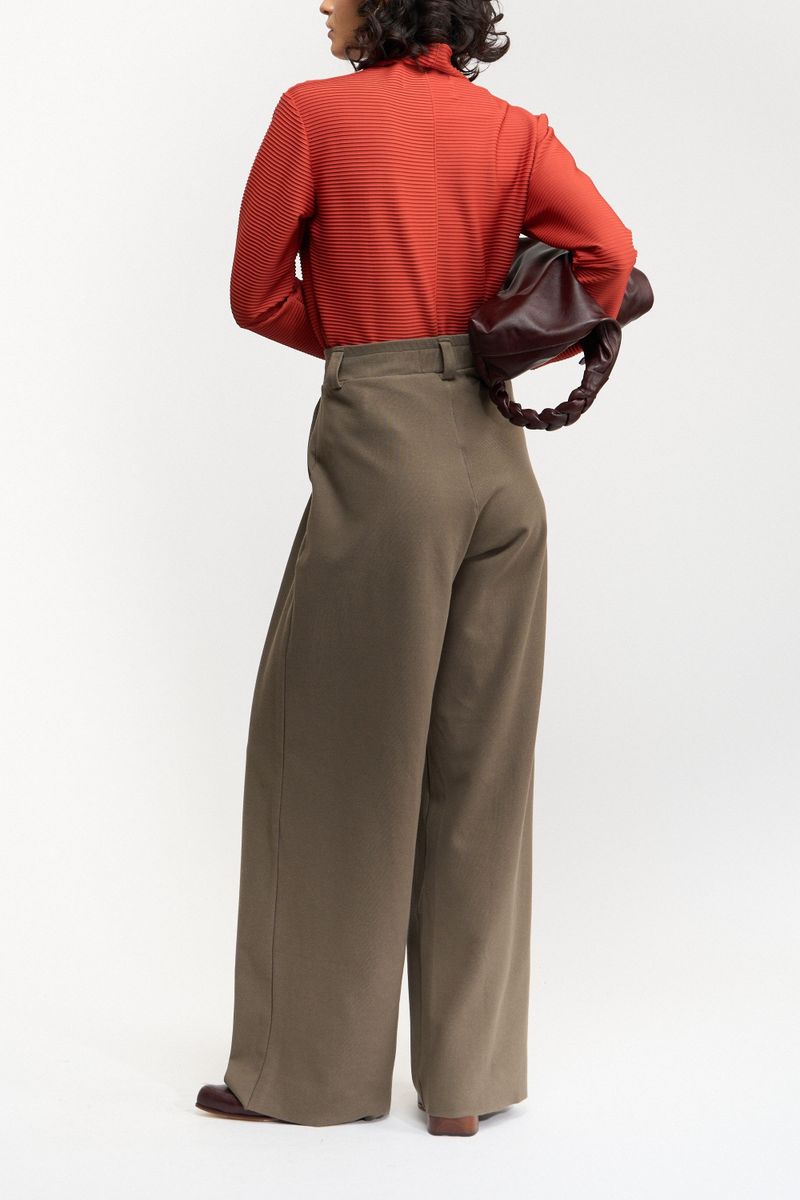 CALÇA RETA ALFAIATARIA  - VERDE MILITAR