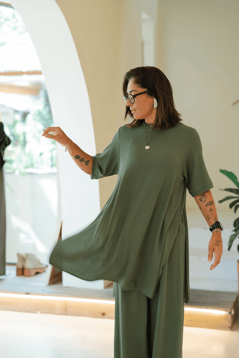 BLUSA ABERTURA LATERAL TRICO - VERDE