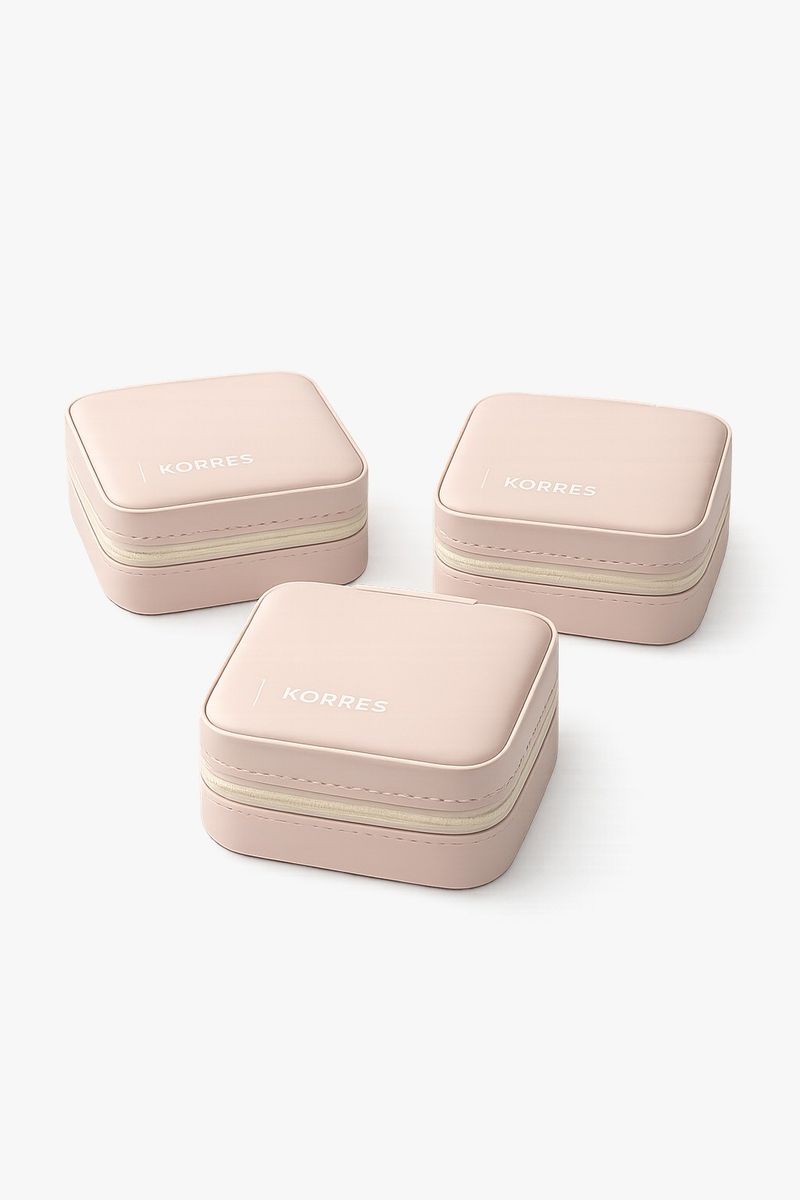Estojo Porta Jóias Off-White Korres