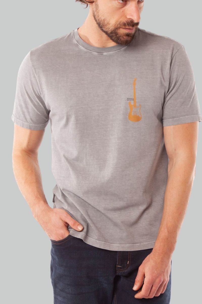 Foto do produto CAMISETA VIOLAO LAVADA