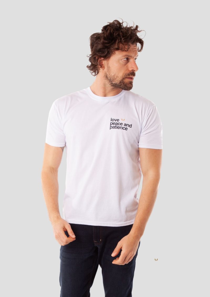 Foto do produto CAMISETA PEACE