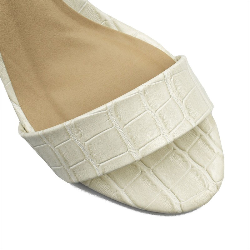 Sandália Salto Bloco Úrsula Off White Croco