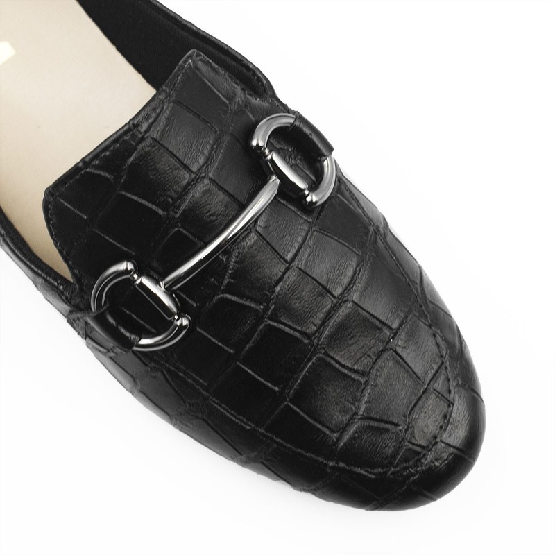 Mocassim Detalhe Aretha Preto Croco