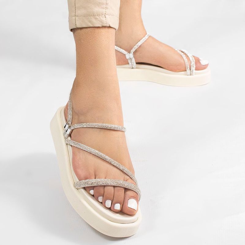 Sandália Zatta Anabela Baixa Brilho Flora Off White