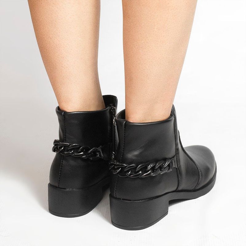 Bota  Zatta Montaria Corrente Jenifer Preto