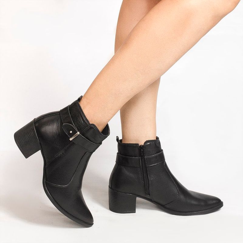 Bota Zatta Bico Fino Cano Curto Jordana Preta