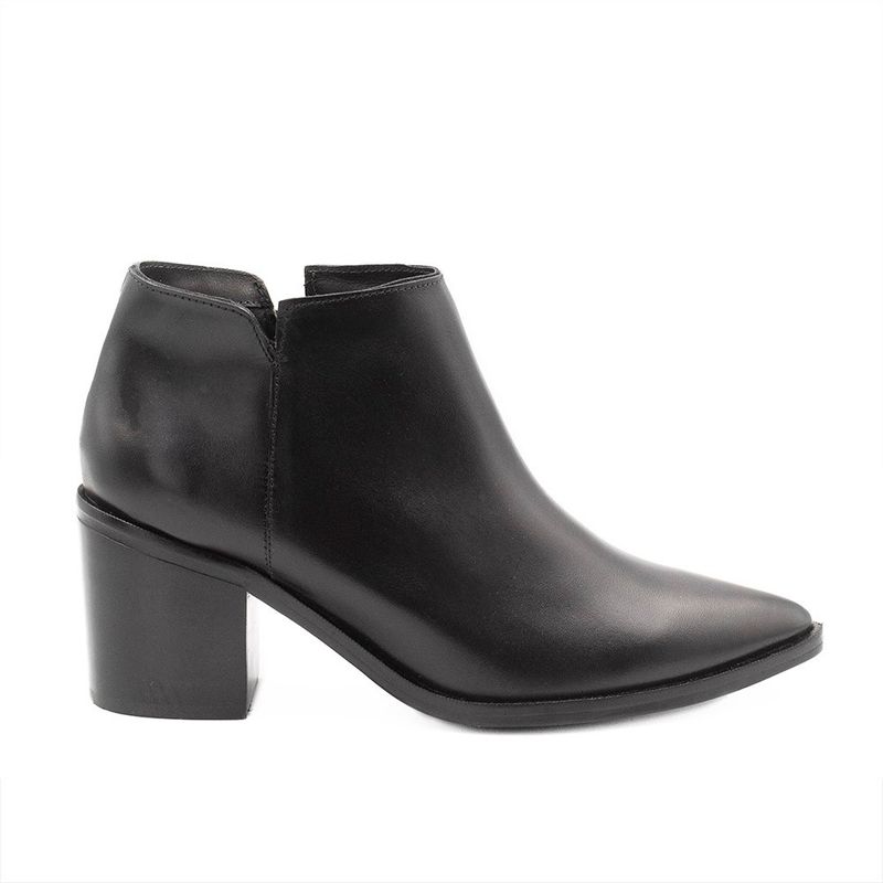 Bota Zatta Bico Fino Cano Curto Gardenia Preta