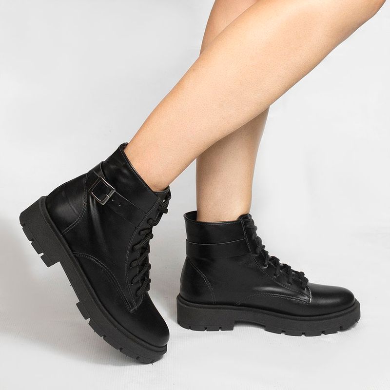 Bota Coturno Zatta Fivela Rafaela Preta