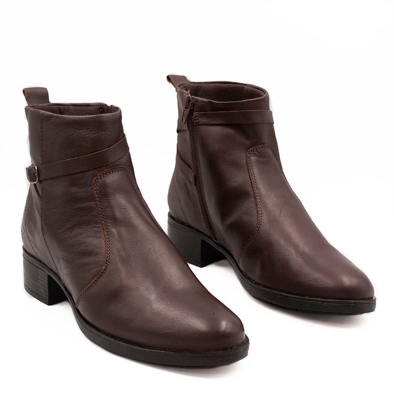 Bota Zatta Fivela Lateral em Couro Madona Marrom