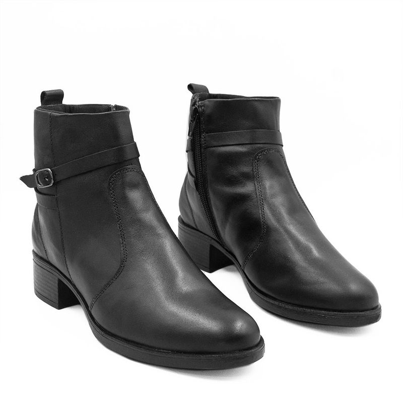 Bota Zatta Fivela Lateral em Couro Madona Preta