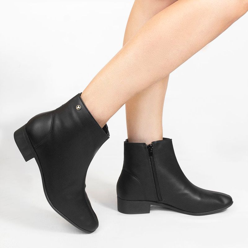 Bota Zatta Cano Curto Valeska Preta