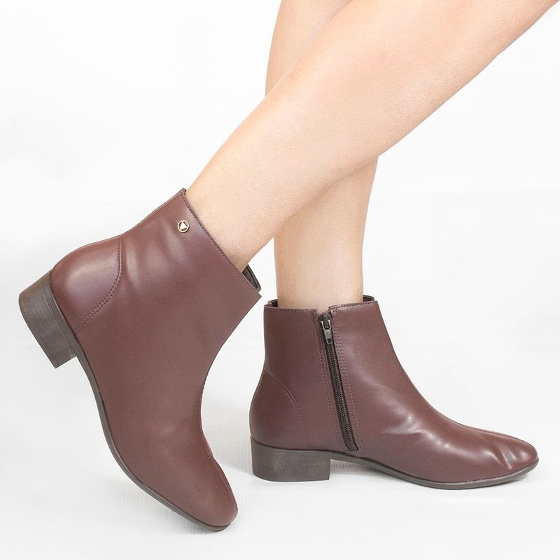 Bota Zatta Cano Curto Valeska Marrom