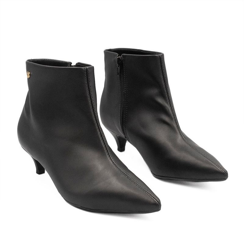 Bota Zatta Cano Curto Bico Fino Marlene Preta
