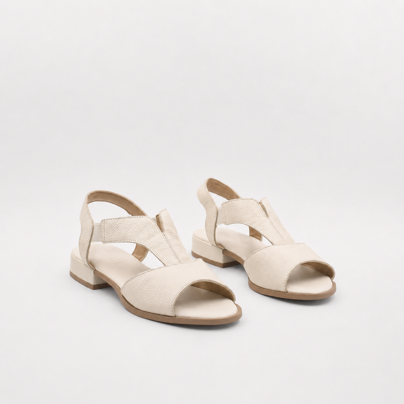 Sandália Zatta Couro Salto Bloco Baixo Luzia Off White