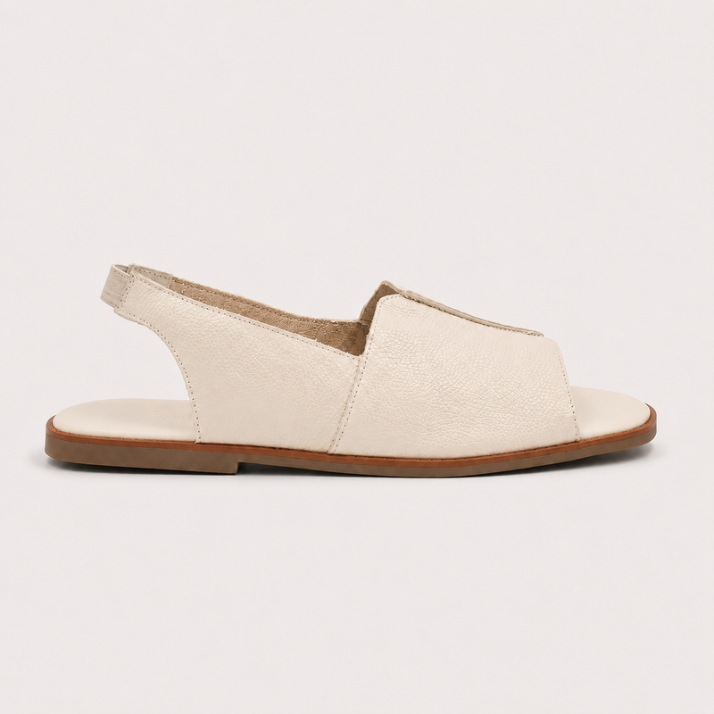 Sandália Zatta em Couro Flat Letícia Off White