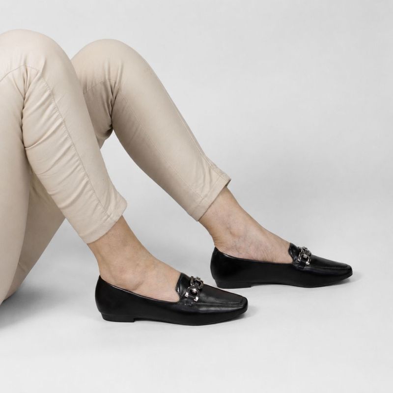 Mocassim Zatta Detalhe de Fivela Magda Preto