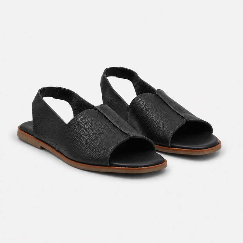 Sandália Zatta em Couro Flat Letícia Preta