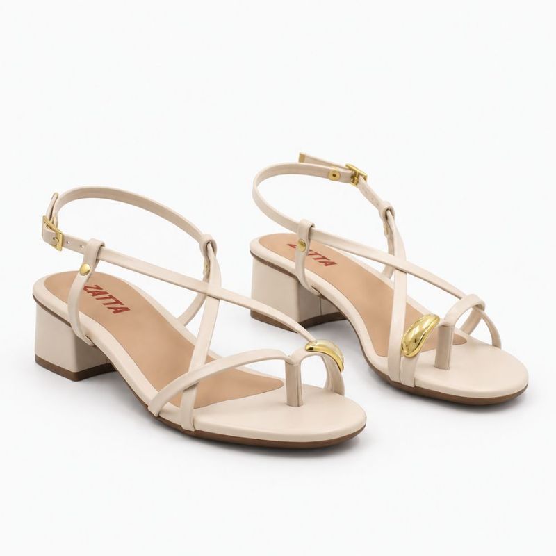  Sandália Zatta de Tiras com Detalhe Metálico Simone Off White