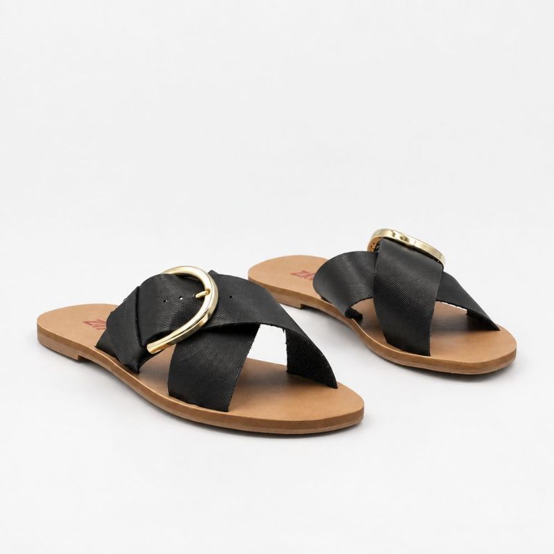 Rasteira Zatta Fivela Lateral  Amanda Preto