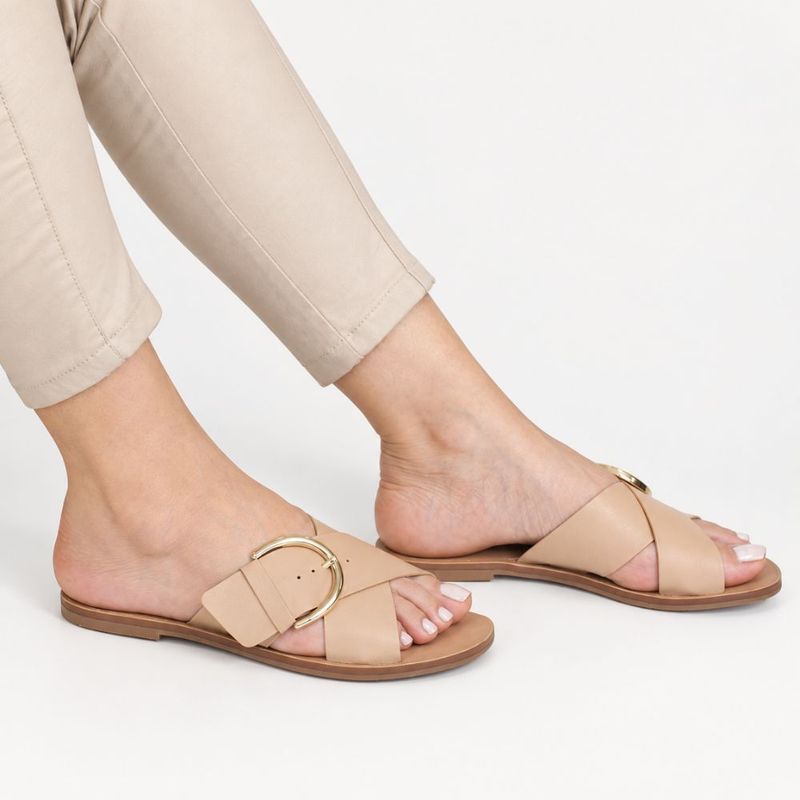 Rasteira Zatta Fivela Lateral  Amanda Nude