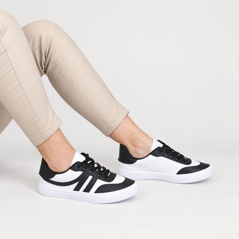 Tênis Zatta Casual  Cadarço Rita Preto e Branco