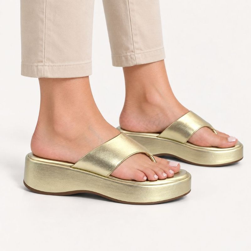 Tamanco Zatta De Dedo  Flatform Luma Dourado