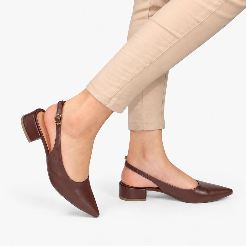 Scarpin Zatta Slingback Salto Baixo Dalila Marrom