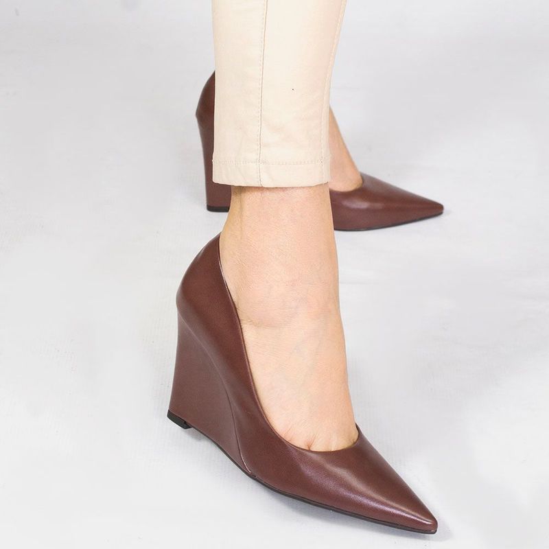 Scarpin Zatta Anabela Bico Fino  Antonia Marrom
