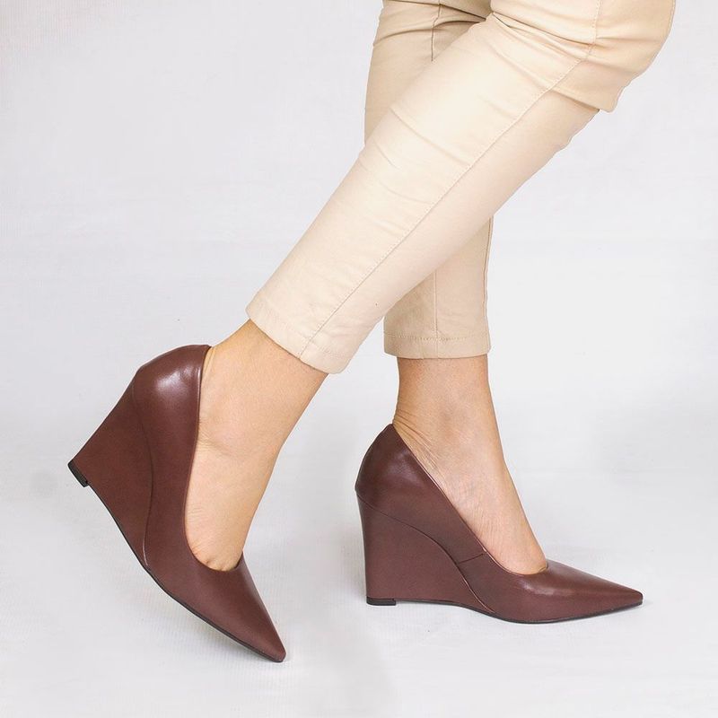 Scarpin Zatta Anabela Bico Fino  Antonia Marrom