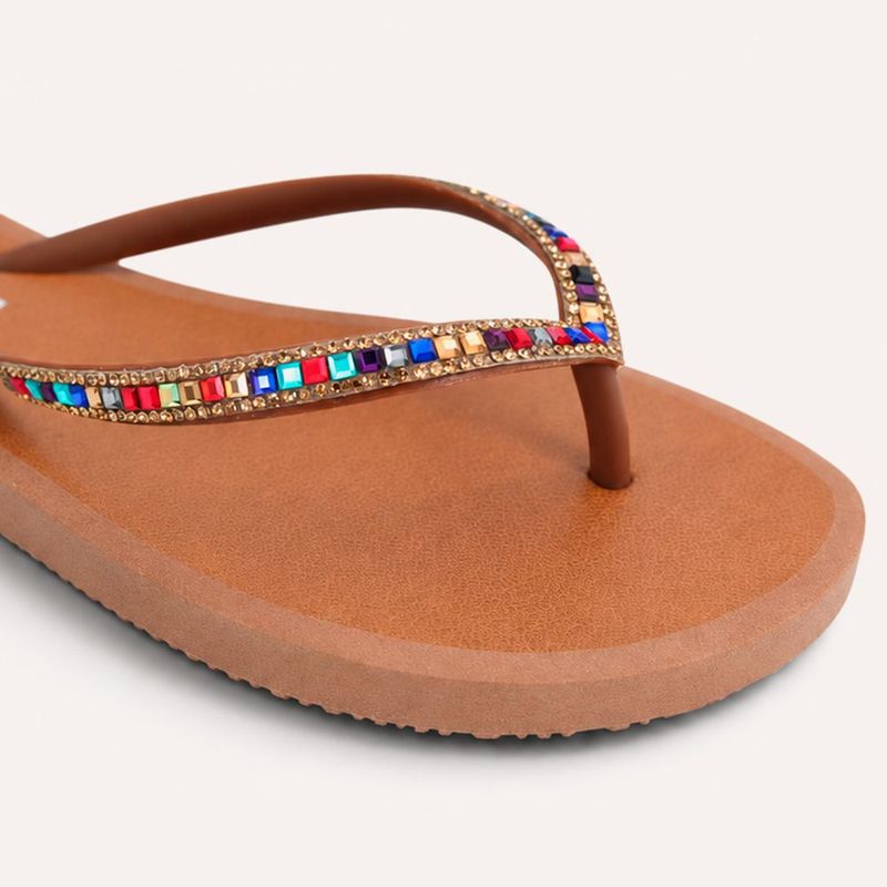 Chinelo Zatta de Dedo Strass Amora Caramelo