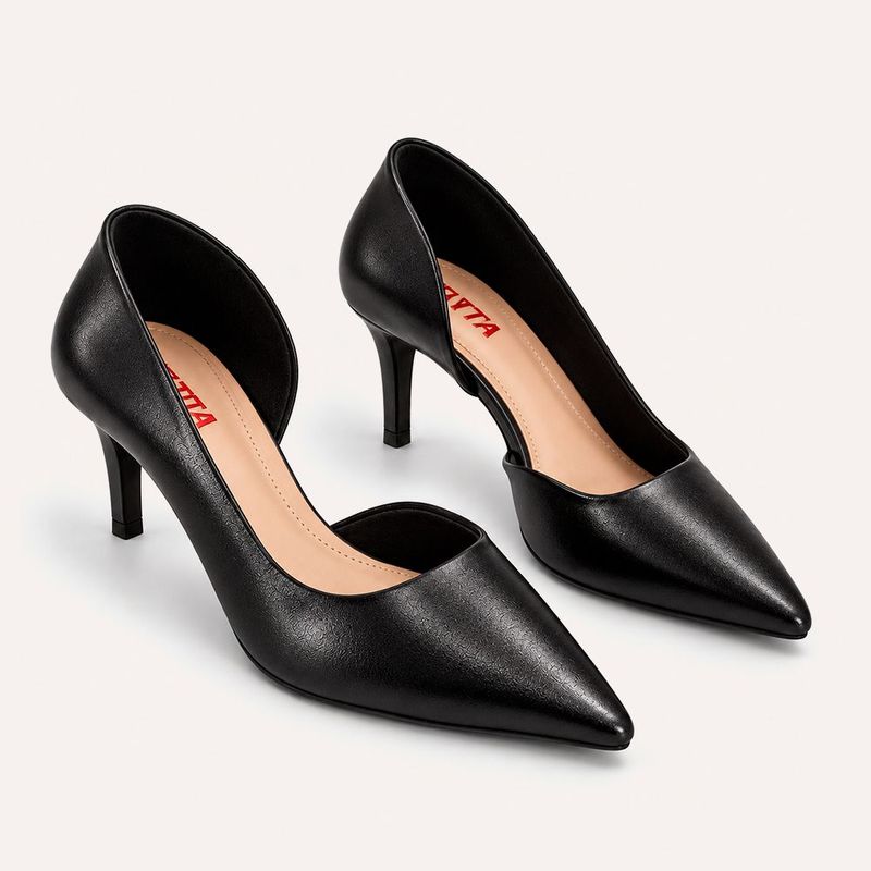 Scarpin Zatta Bico Fino com Abertura Lateral  Lisandra Preto
