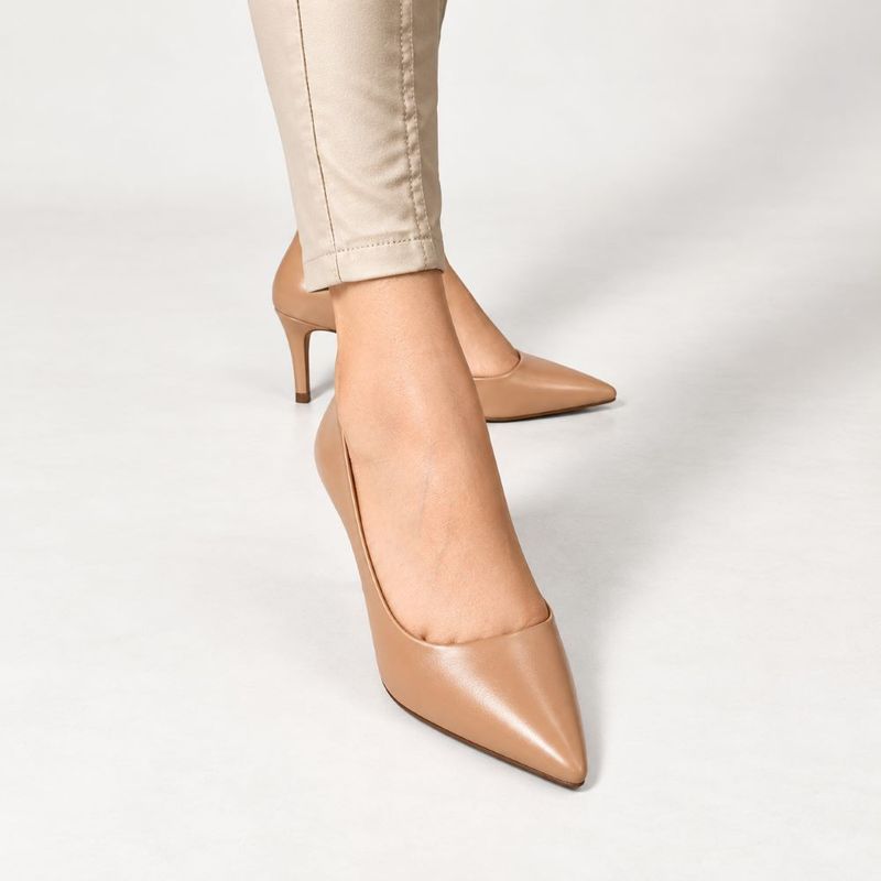 Scarpin Zatta Bico Fino com Abertura Lateral  Lisandra Nude