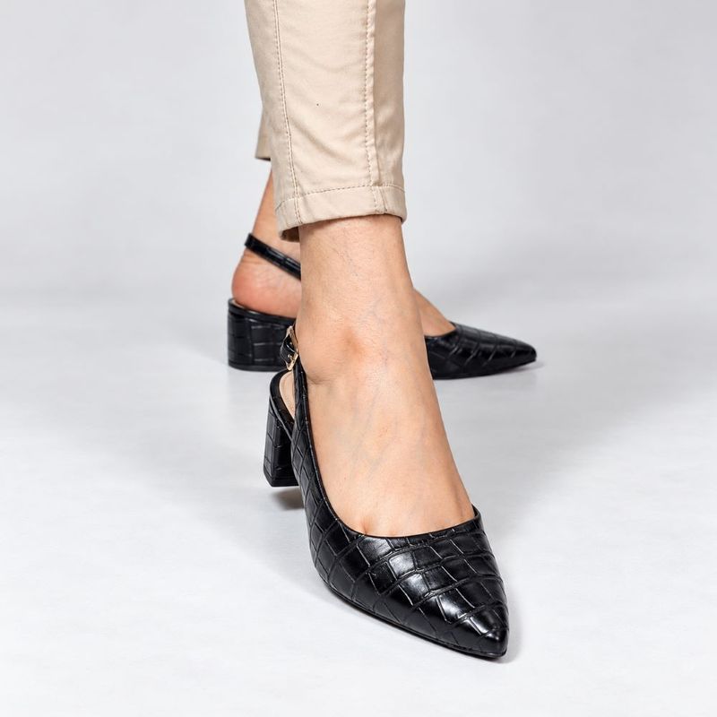 Scarpin Zatta Slingback Salto Médio Denise Texturizado Preto