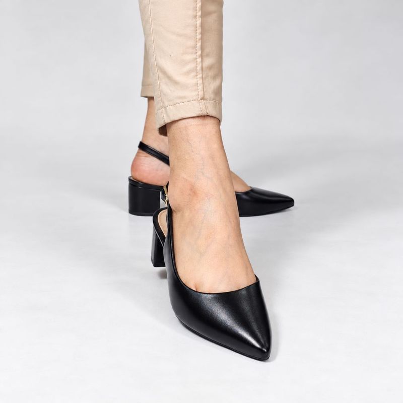 Scarpin Zatta Slingback Salto Médio Denise Preto