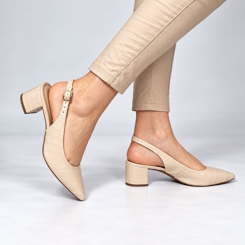 Scarpin Zatta Slingback Salto Médio Denise Amendoa