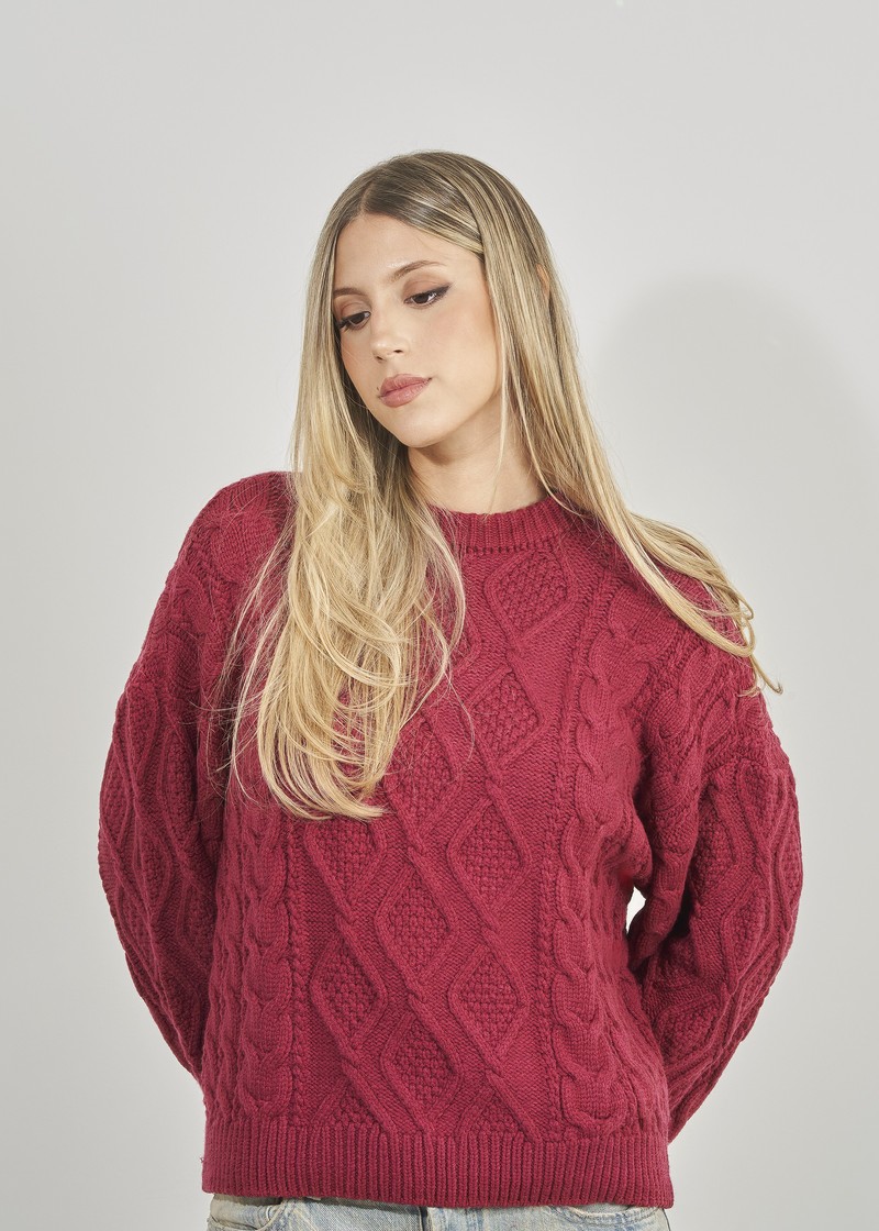 sweater cottony maroon