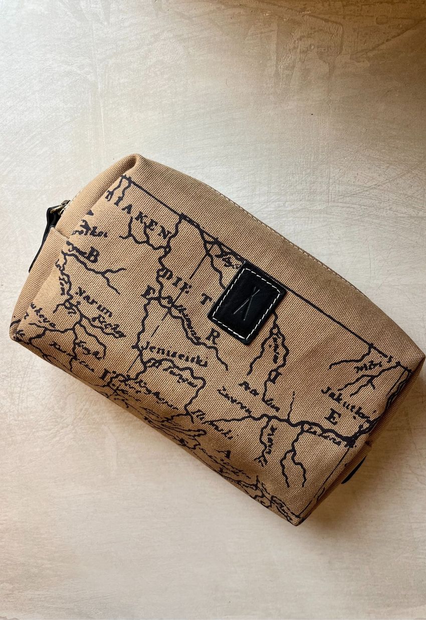 Necessaire Lona Mapa Preto