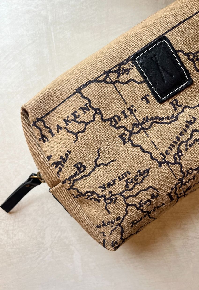 Necessaire Lona Mapa Preto