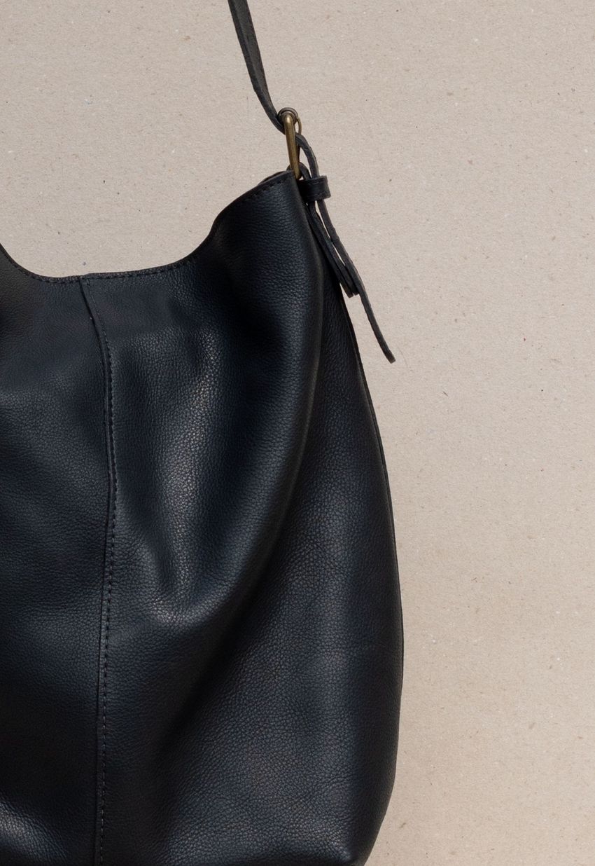 Bolsa Barcelona Preta