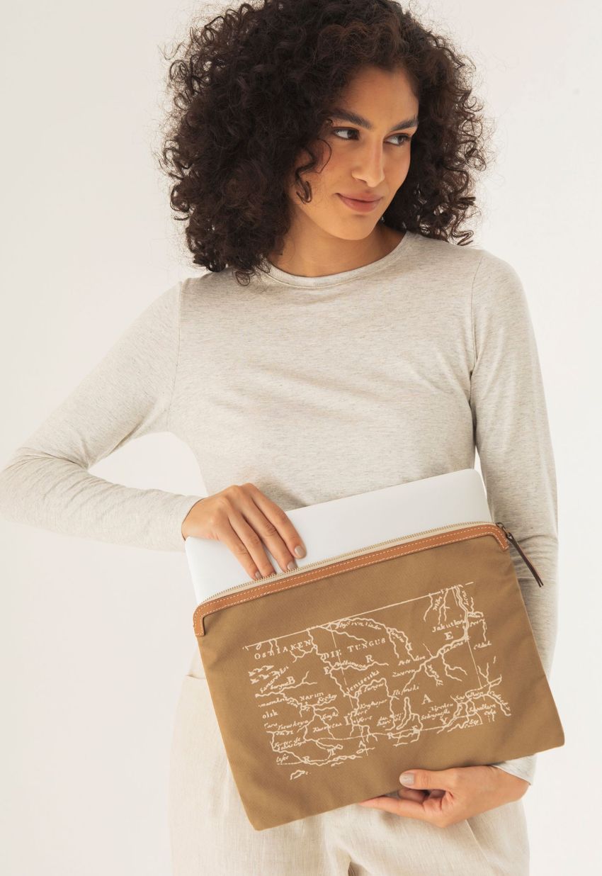 Estojo Notebook Lona Mapa Havana