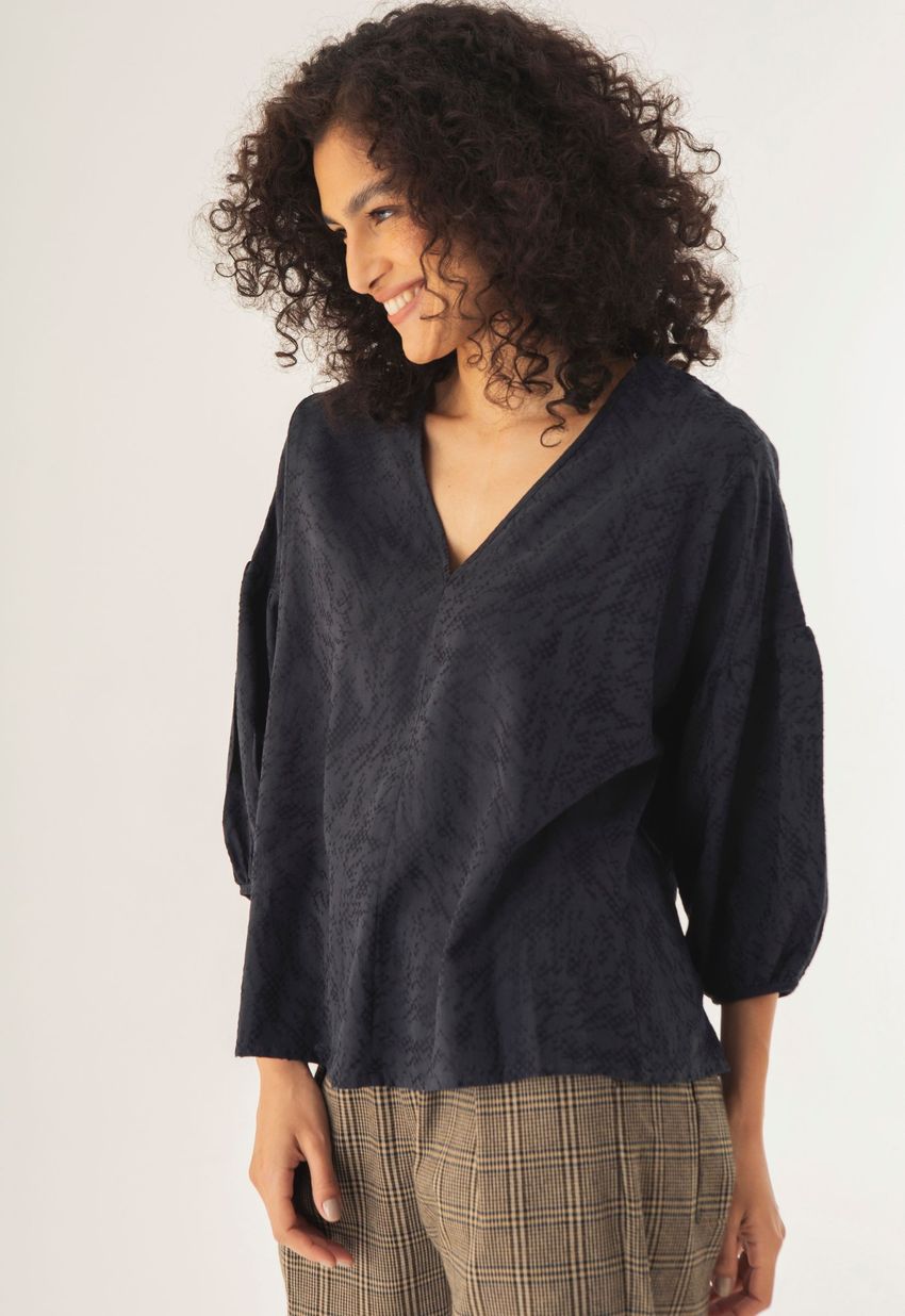 Blusa Manga Jacquard Marinho