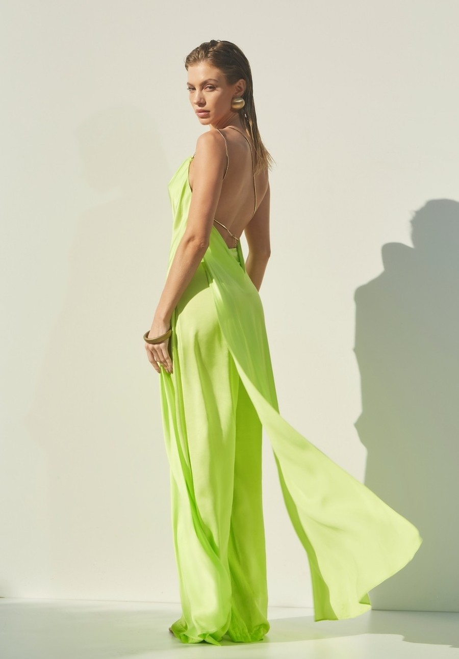 blusa longa assimétrica verde melina 0157 oásis resortwear