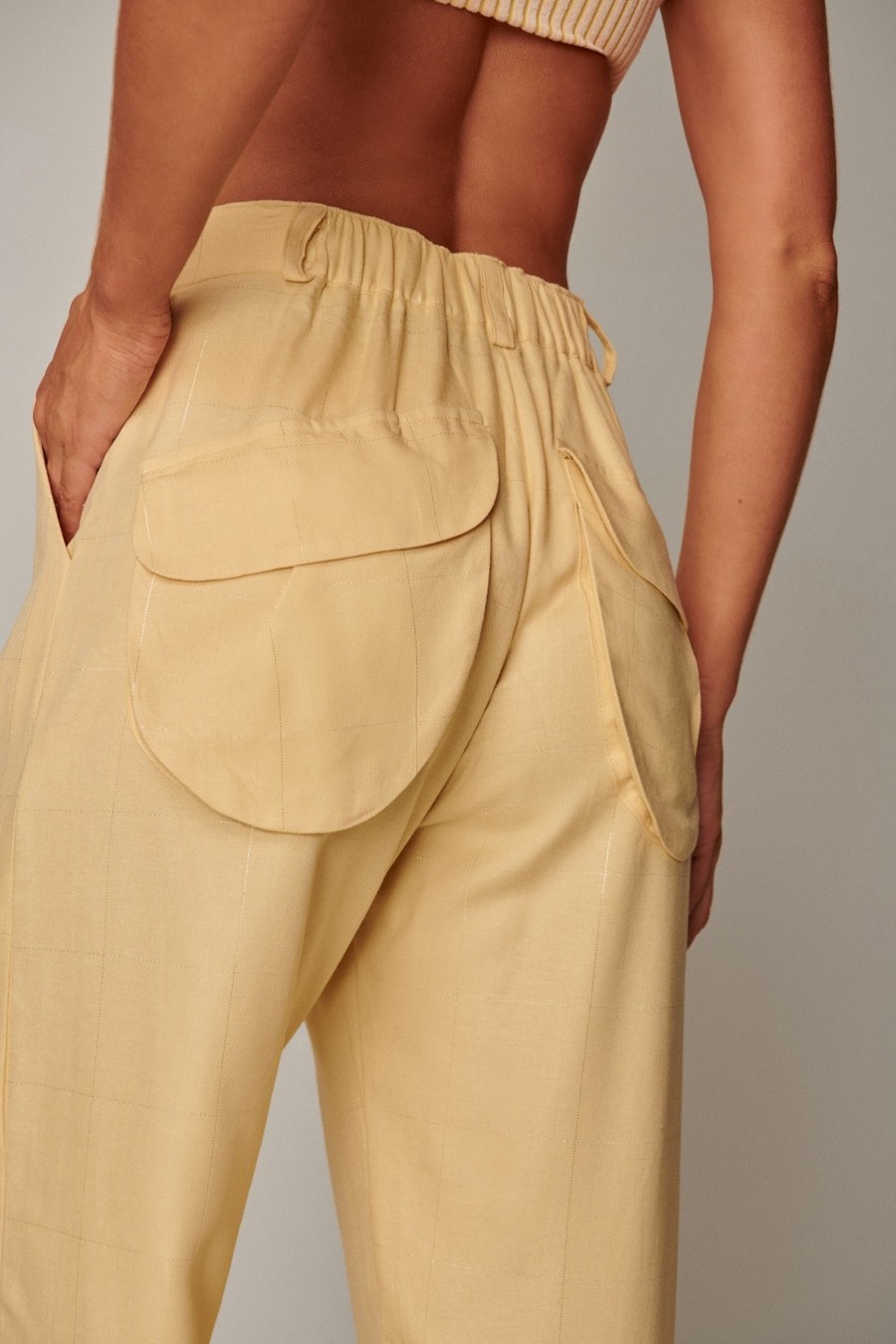 calça pantalona grid amarelo 5403 lefah