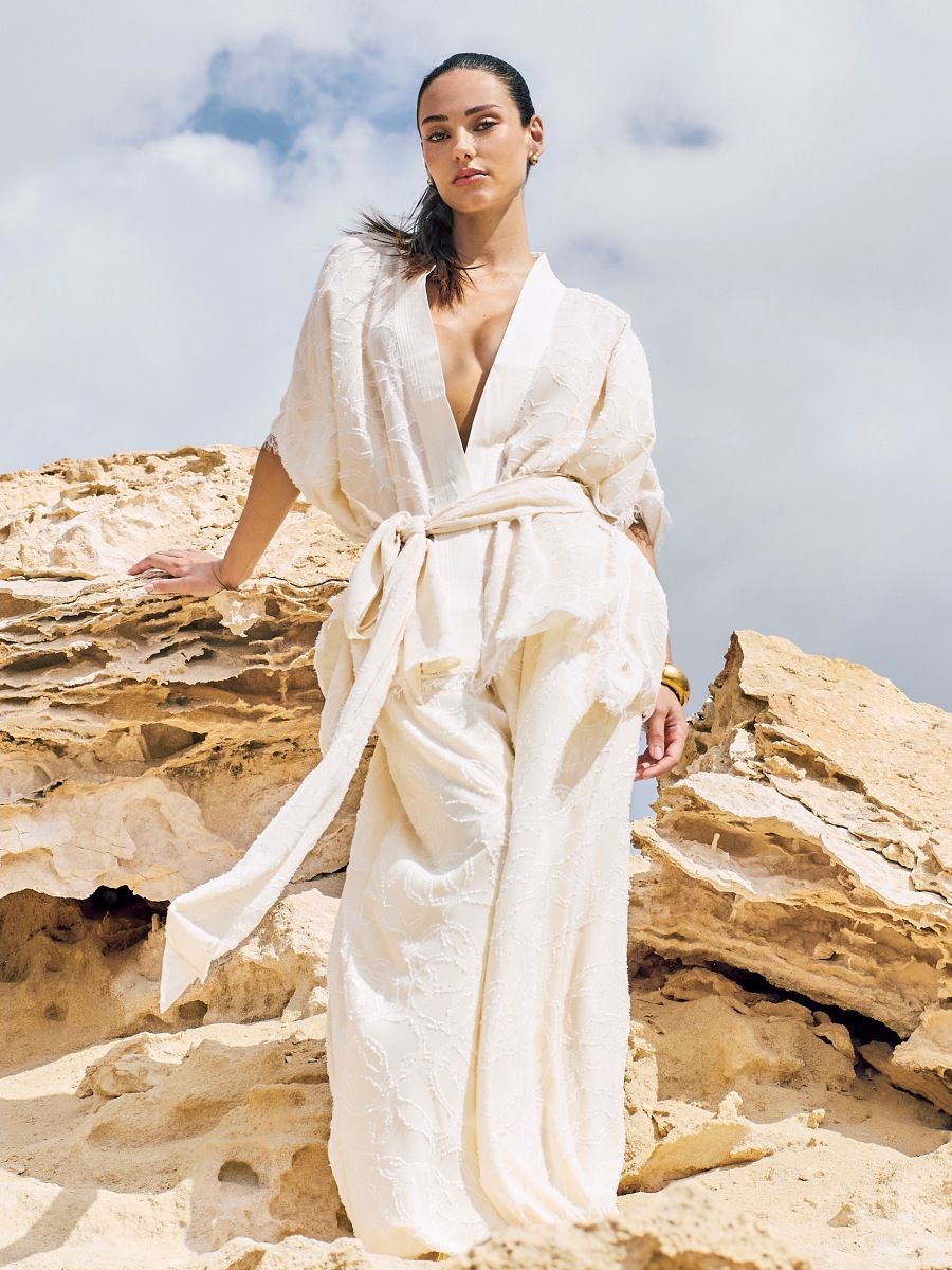conjunto kimono e calça  bege 0483 oásis resortwear