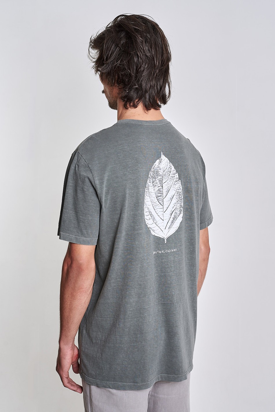 Camiseta Austral Leafs III Verde Floresta