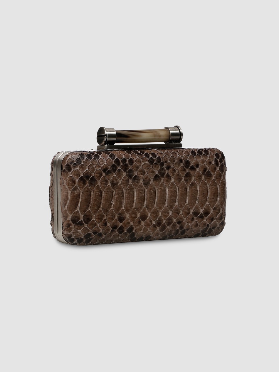 CLUTCH ARACÁ COURO PYTHON FENDI