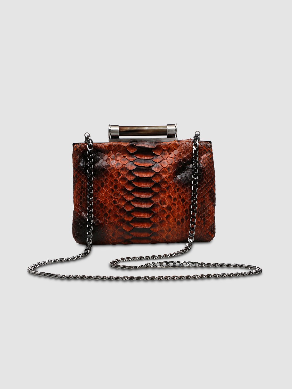 CLUTCH CASEARA COURO PYTHON LARANJA