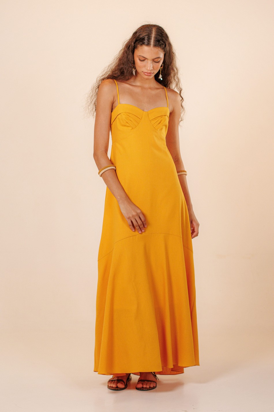 Vestido Longo com Busto Estruturado Linho Martha Amarelo